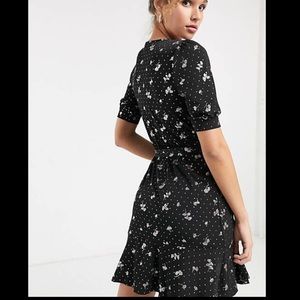 SOLD Oasis Skater Dress with Balloon Sleeves - Medium